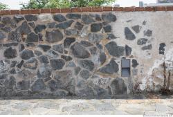 Mixed Size Walls Stones